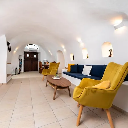 Iridanos Cave House Hébergement de vacances