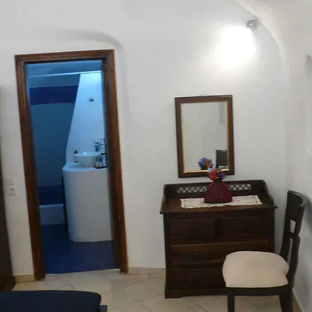 Iridanos Cave House Hébergement de vacances