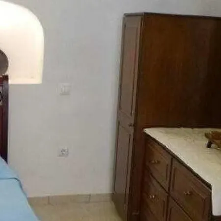 בית נופש Iridanos Cave House *